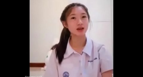 em-hoc-sinh-moc-lon-cuc-non-phe-pha-den-noc-nha-tuyet-voi-8